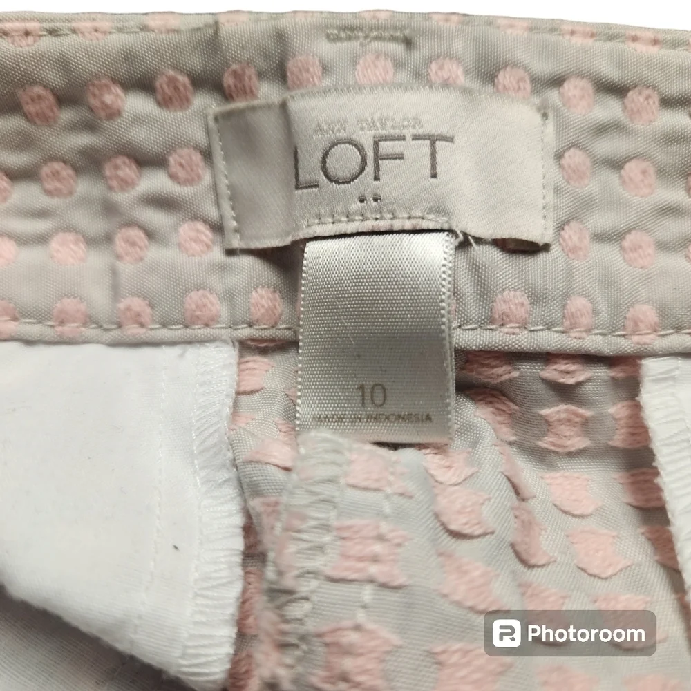 Ann Taylor LOFT Women’s Shorts Sz.10 Marisa Beige Peach Polka